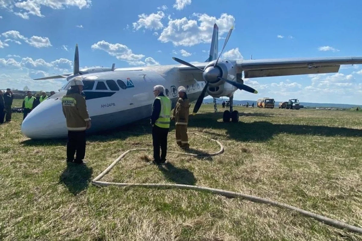 Read more about the article Заложники Ан-24. Кто и почему вынужден летать на древних самолетах