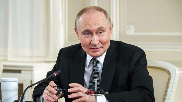 Read more about the article Путин: РФ готова делиться передовыми наработками в лечении онкологии с партнерами