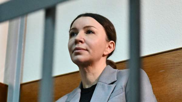 Read more about the article Мосгорсуд снизил Блиновской срок до 4,5 года колонии